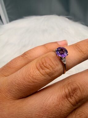 14k White & Yellow Gold 2 Ct Amethyst Ring Size 5.5.